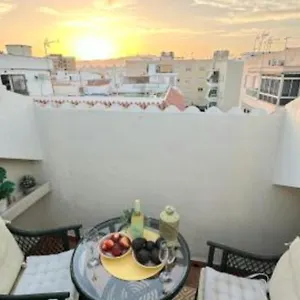  Apartamento New Penthouse Near With Sunny Balcony España